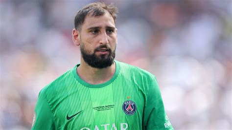 Gianluigi Donnarumma fiatal kapus