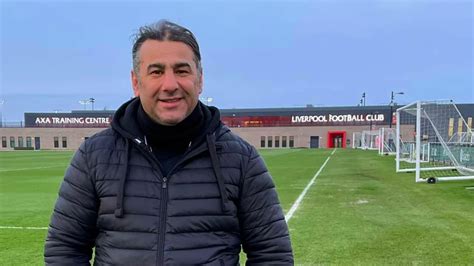 Pisont István a Liverpool FC akadémiáján