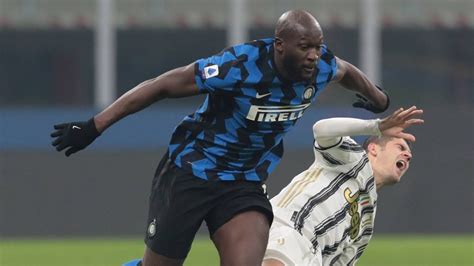 Juventus ultrák Lukaku ellen