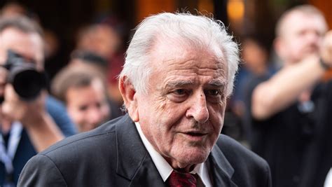 Fénykép Vladimír Mečiar és Antall József tárgyalásairól vagy a korszak szlovák-magyar politikai feszültségeiről