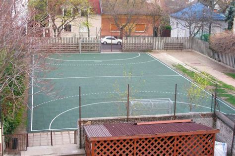 Különböző sportpálya burkolatok