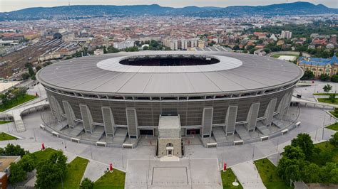 Puskás Aréna stadion nézőtérrel