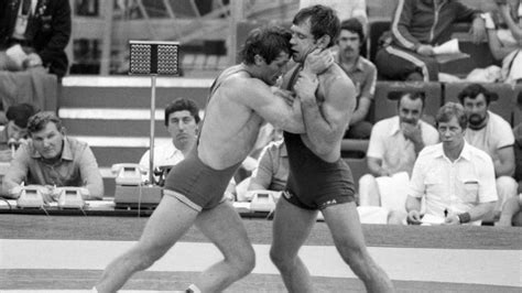 Kocsis Ferenc, a „fű alatti passzok mestere” játék közben