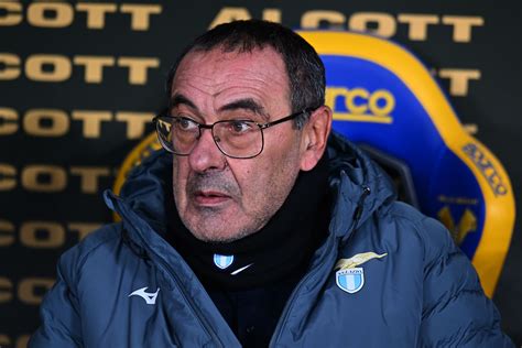 Maurizio Sarri és Marko Nikolics beszélget a meccs előtt