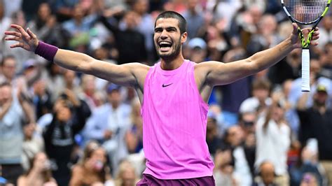 Carlos Alcaraz a US Open trófeával