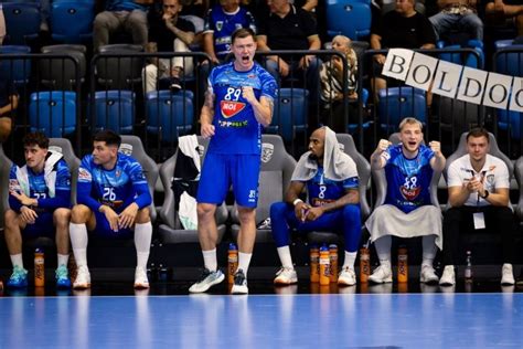 Pick Szeged csapat ünneplés közben