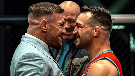 Conor McGregor és Michael Chandler a The Ultimate Fighter forgatásán