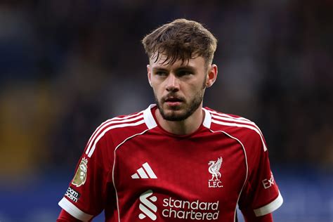 Conor Bradley ünnepli gólját a Chelsea ellen