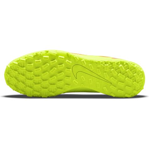 Nike Mercurial műfüves és stoplis focicipő kollekció