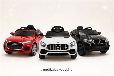 Gyerek minikrossz autók a pályán
