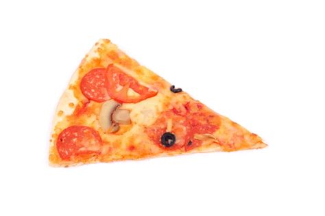 Pizza szeletekre vágva, egy szelet kiemelve