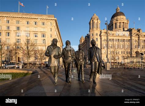 The Beatles szobor a Pier Head-en