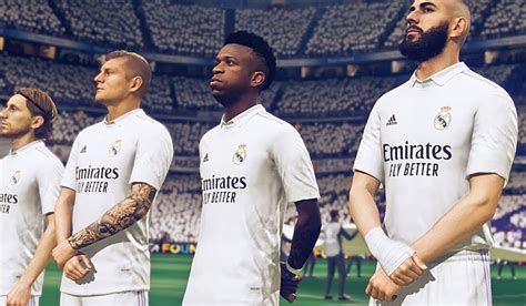 Real Madrid - FIFA Klubvilágbajnokság és UEFA Szuperkupa trófeák