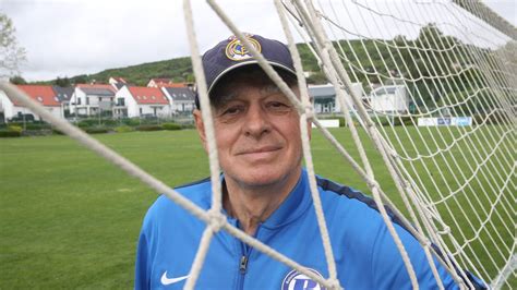 Gujdár Sándor, a Budapest Honvéd és a válogatott kapusa