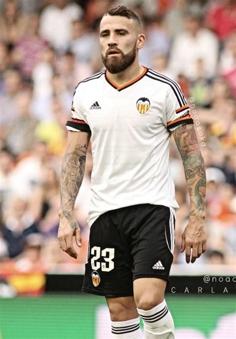 Nicolás Otamendi a Valencia CF mezében