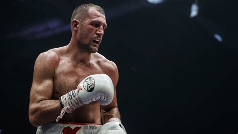 Sergey Kovalev portréja