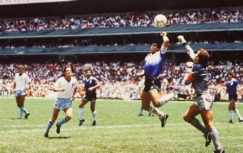 Diego Maradona ikonikus 