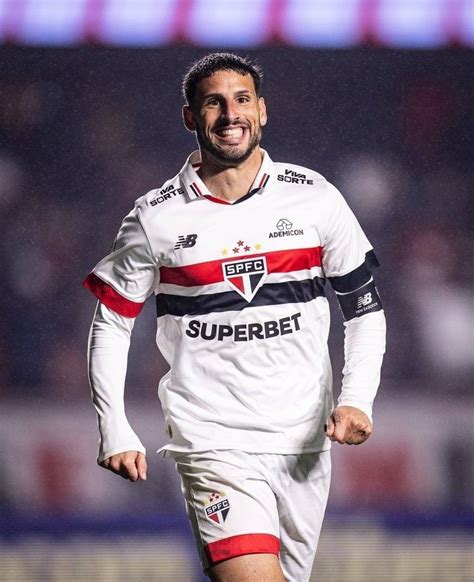 Jonathan Calleri akcióban