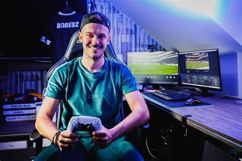 E-sportoló játék közben
