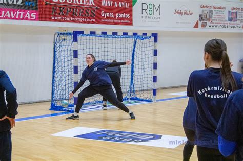 Kozármisleny SE stadionja vagy csapata