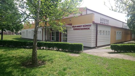 Vályi-Nagy Károly Tornacsarnok edzés közben