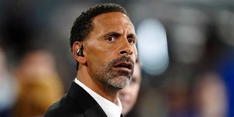Fiatal Rio Ferdinand balett órán