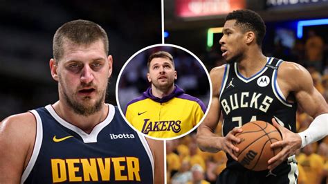 Nikola Jokic és Giannis Antetokounmpo
