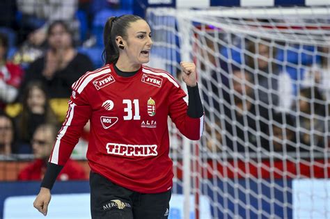 Szemerey Zsófia kézilabdázó