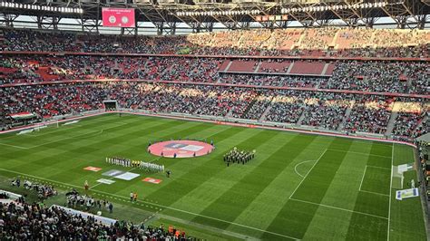 Labdarúgó mérkőzés a pályán