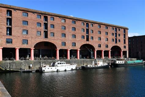 A Royal Albert Dock modernkori átalakítása
