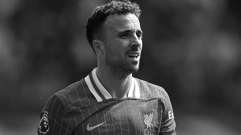 Diogo Jota emléke előtti tisztelet