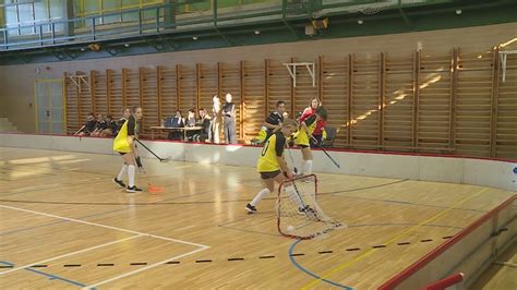 Diákolimpiai floorball csapatok díjátadó ünnepségen