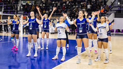 A Vasas Óbuda és az MBH-Békéscsaba mérkőzéseinek hangulata
