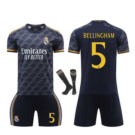 Labdarúgó mezek és csapatszettek