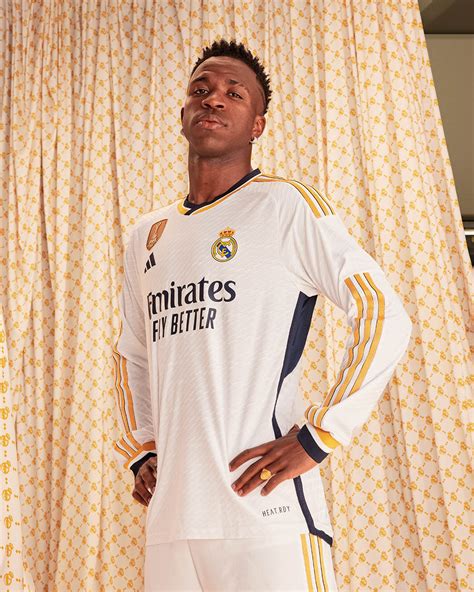 Real Madrid junior kapusmez adidas otthoni kollekció