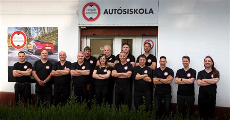 Autósiskola autó
