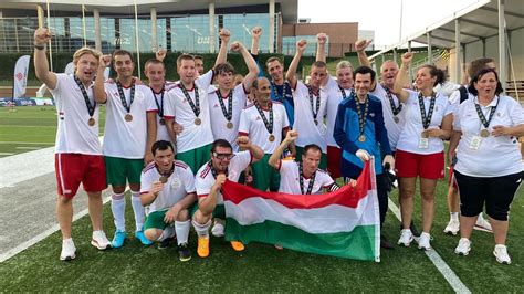 A Speciális Olimpia magyar labdarúgó válogatottja a houstoni világkupán