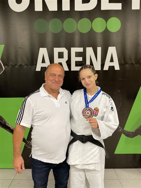 Mamira Luca érmei junior és U23-as versenyeken