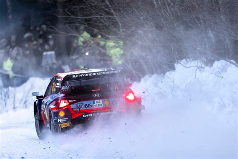 Rally pilóták a dobogón