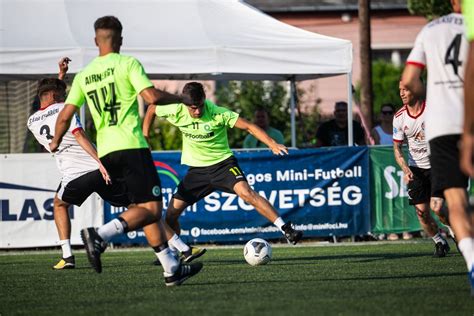 A SportM-kupa trófeája