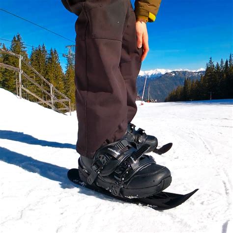 Snowfeet PRO használatban egy havas domboldalon
