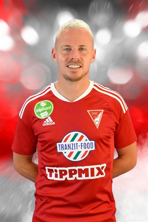 Dzsudzsák Balázs gólöröme a DVSC színeiben