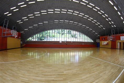 Pasaréti Sportcentrum látképe és sportpályái