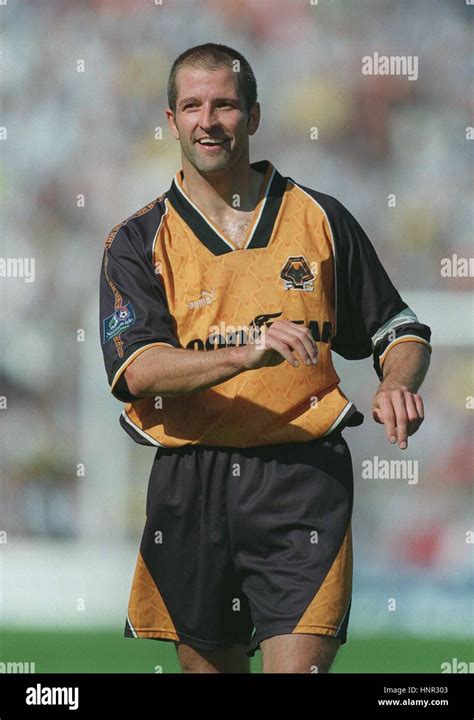 Steve Bull, a Wolverhampton Wanderers gólrekordere