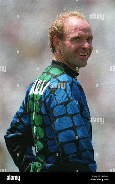 Thomas Ravelli védése az 1994-es világbajnokságon