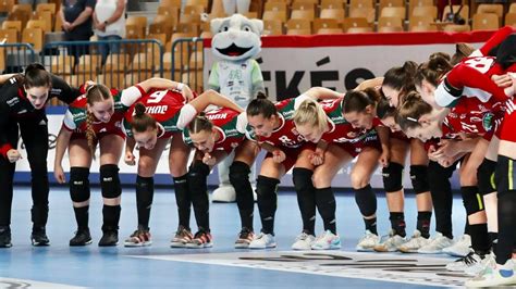 A 2023-as Európa-bajnok U19-es női válogatott ünneplése