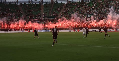 Egy magyar utánpótlás futballmérkőzés pillanatképe