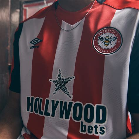 Brentford játékosok ünneplése