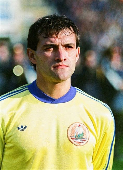 Gavril Pele Balint, a Steaua București játékosaként a Bajnokcsapatok Európai Kupája döntőjében