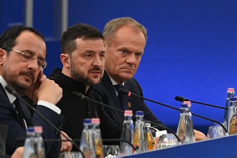 Az európai kupaszereplésért küzdő észak-ír csapatok